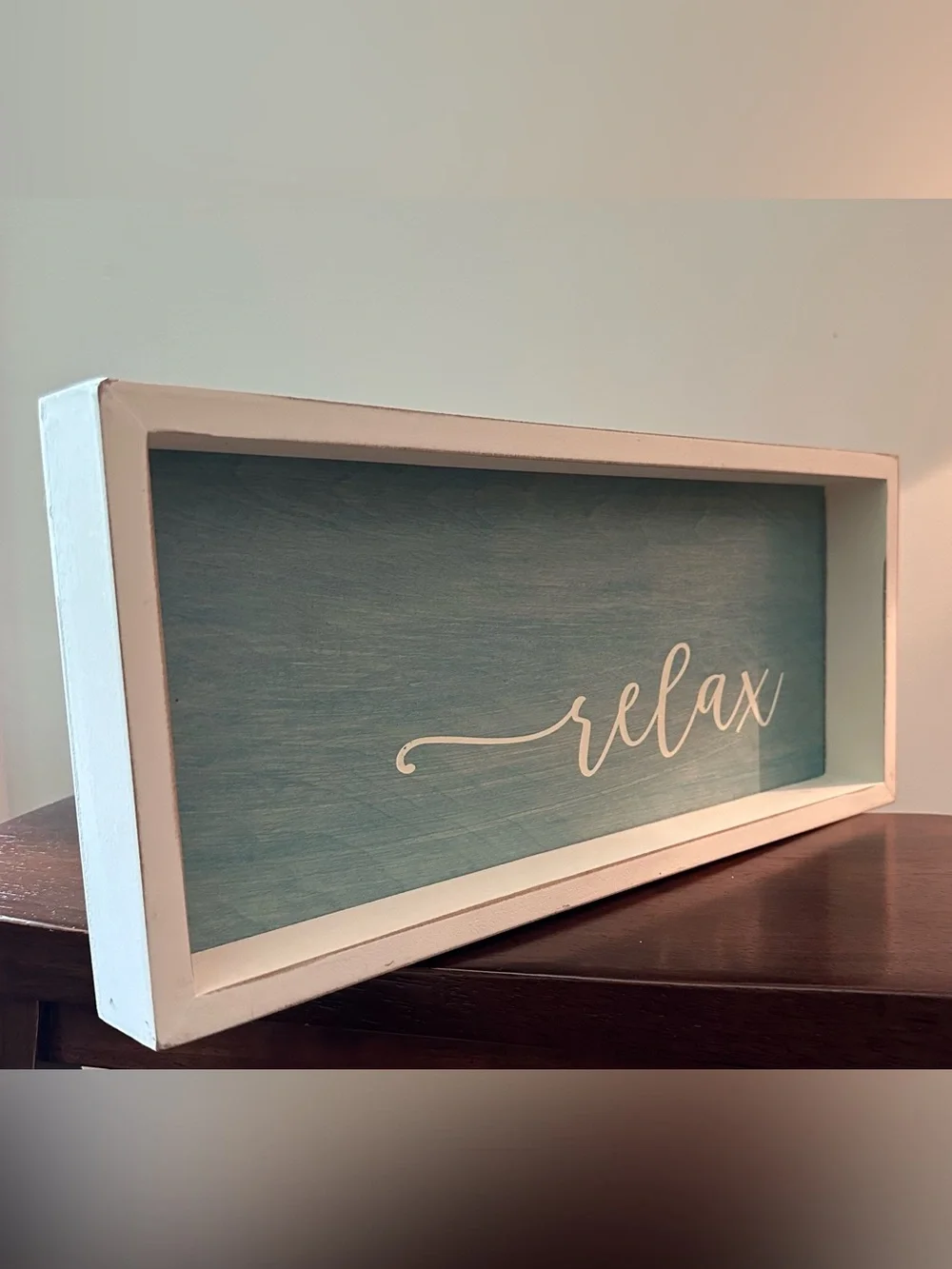 Wooden “relax” sign